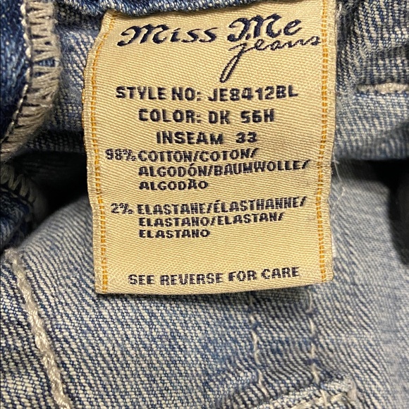 Miss Me Signature Bootcut Distress MediumWash  Mid Rise Western Cowgirl 28 x 32” - Picture 6 of 13